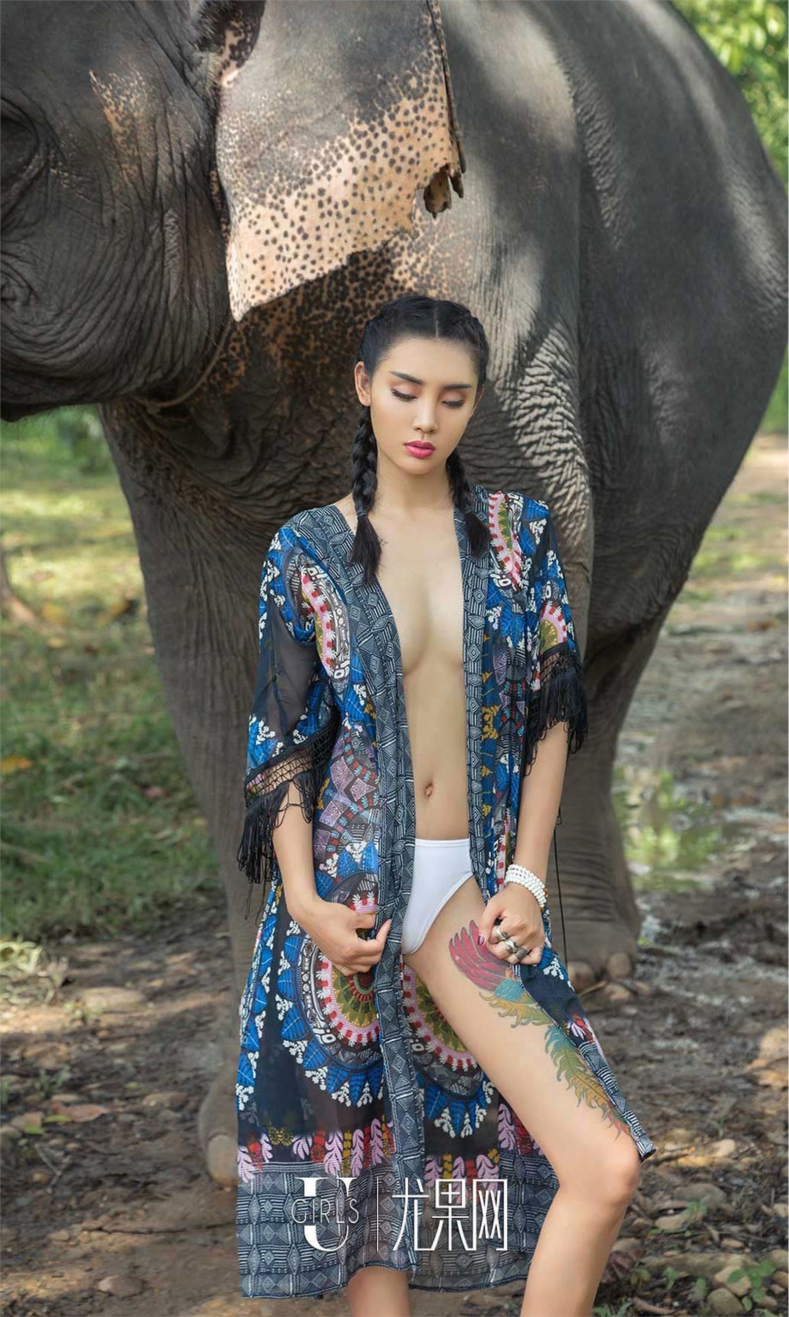 [爱尤物]2018APP NO.1121 尤菲儿一冷血美人